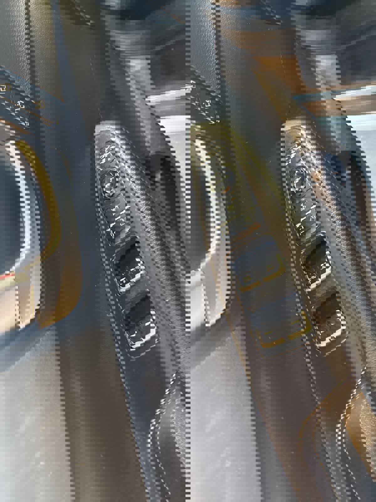 Used 2016 Kia Optima EX w/ Premium Package image 9