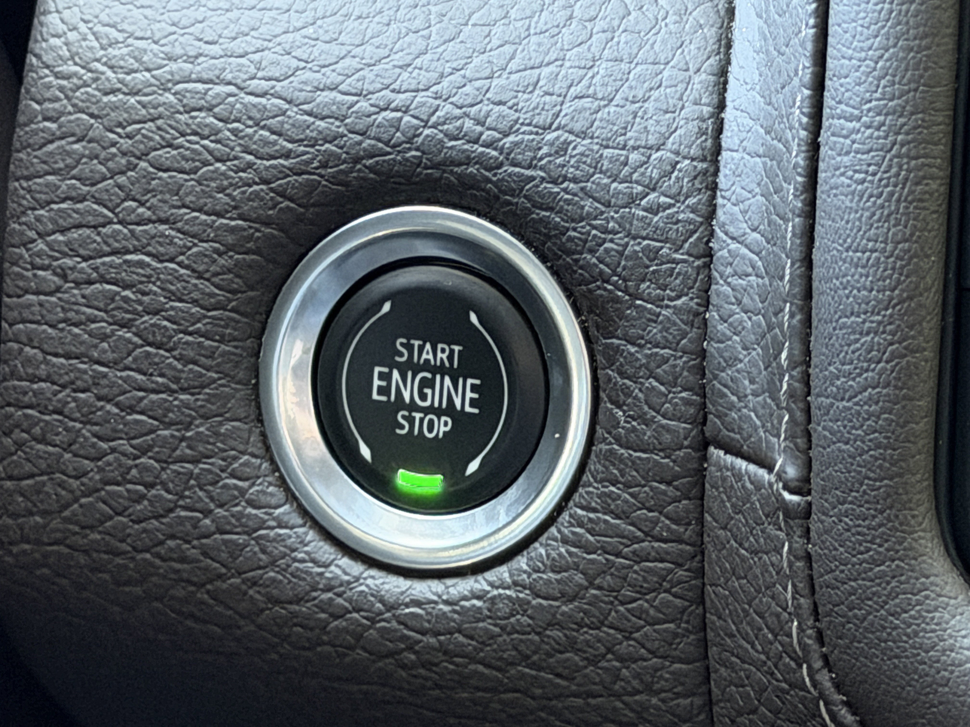 Used 2023 GMC Yukon Denali AWD/4WD image 29