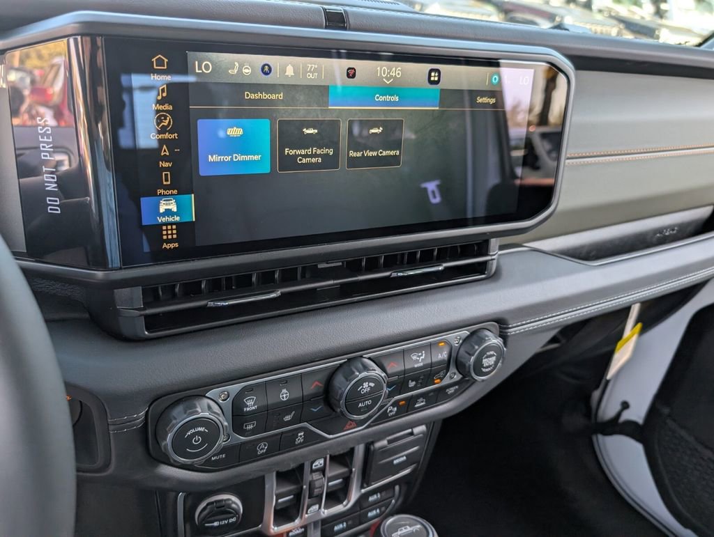 New 2026 Jeep Gladiator Mojave AWD/4WD image 18