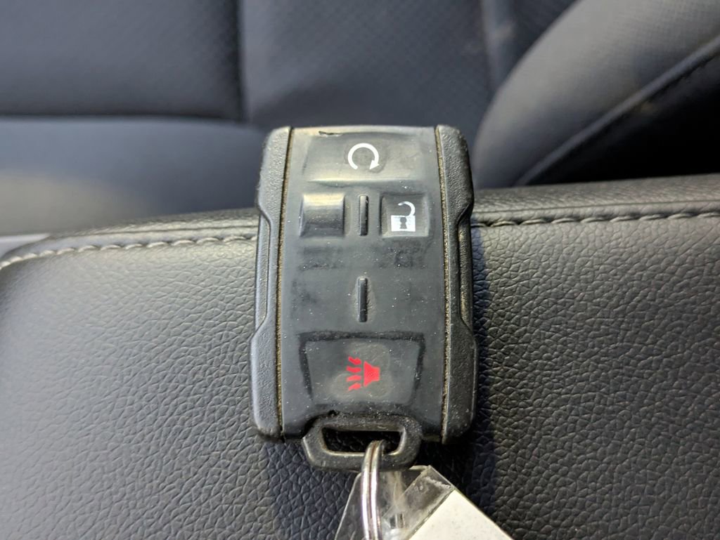 Used 2019 Chevrolet Silverado 1500 LT w/ All Star Edition image 29