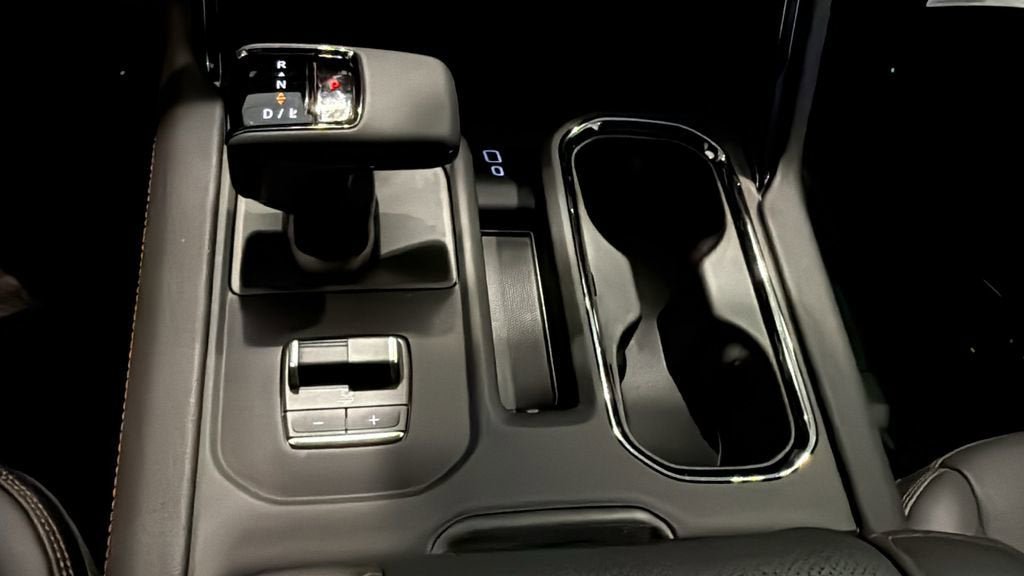 New 2026 GMC Sierra 1500 AT4 w/ AT4 Premium Package image 28