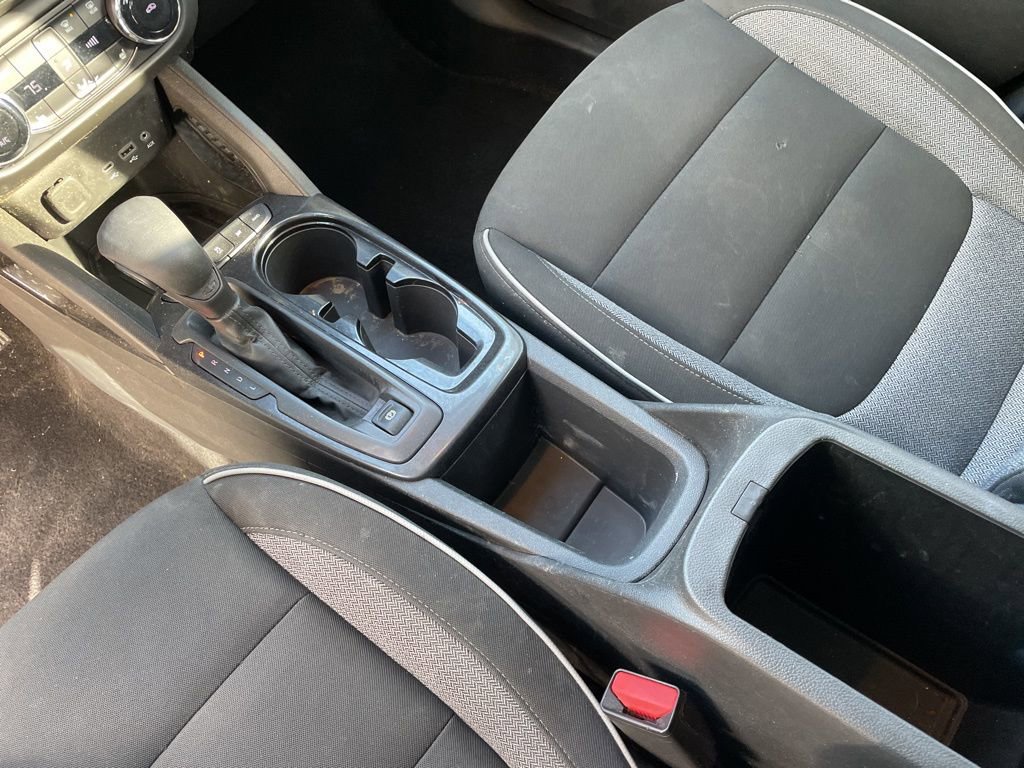 Used 2023 Chevrolet TrailBlazer LT w/ Convenience Package AWD/4WD image 9