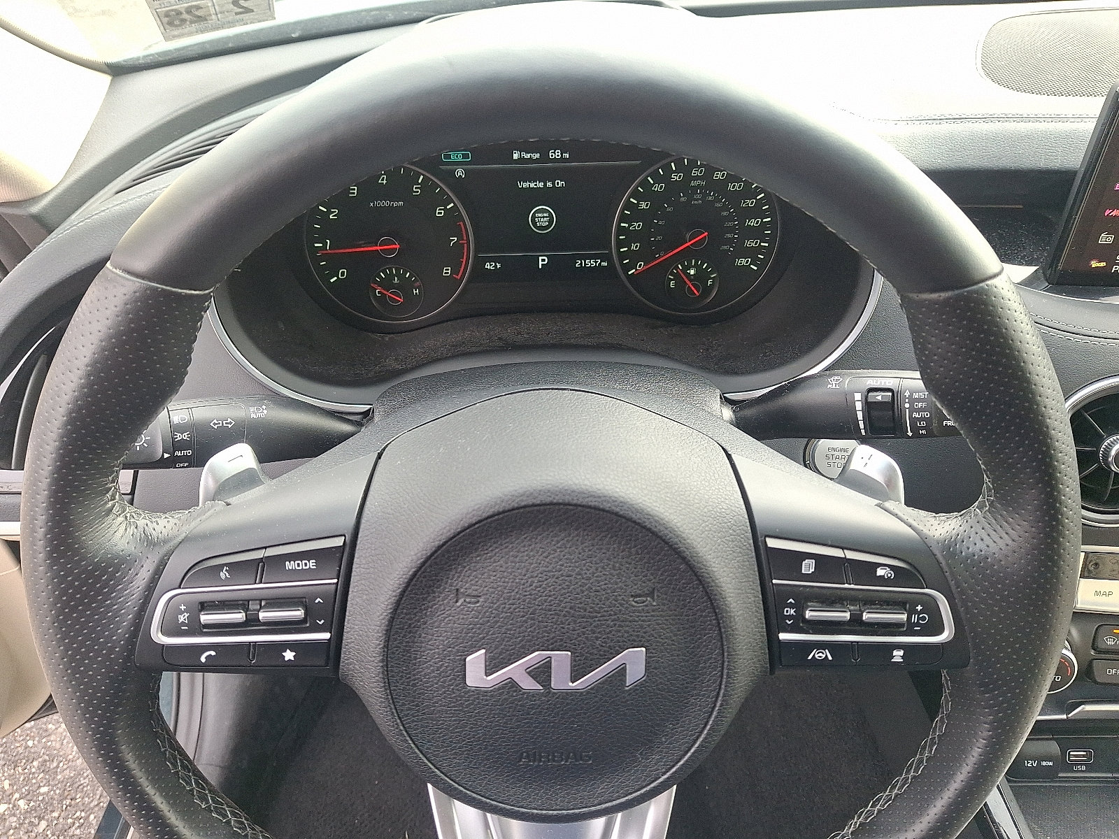 Used 2023 Kia Stinger GT2 image 20