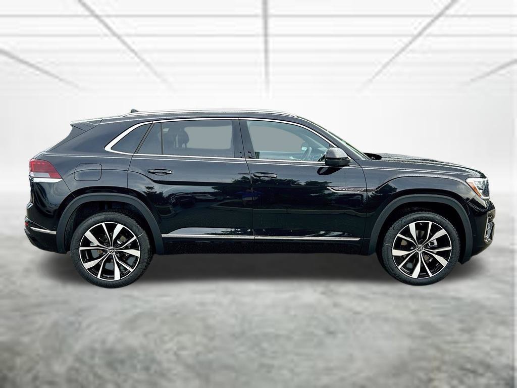 New 2026 Volkswagen Atlas Cross Sport SEL Premium R-Line AWD/4WD image 4