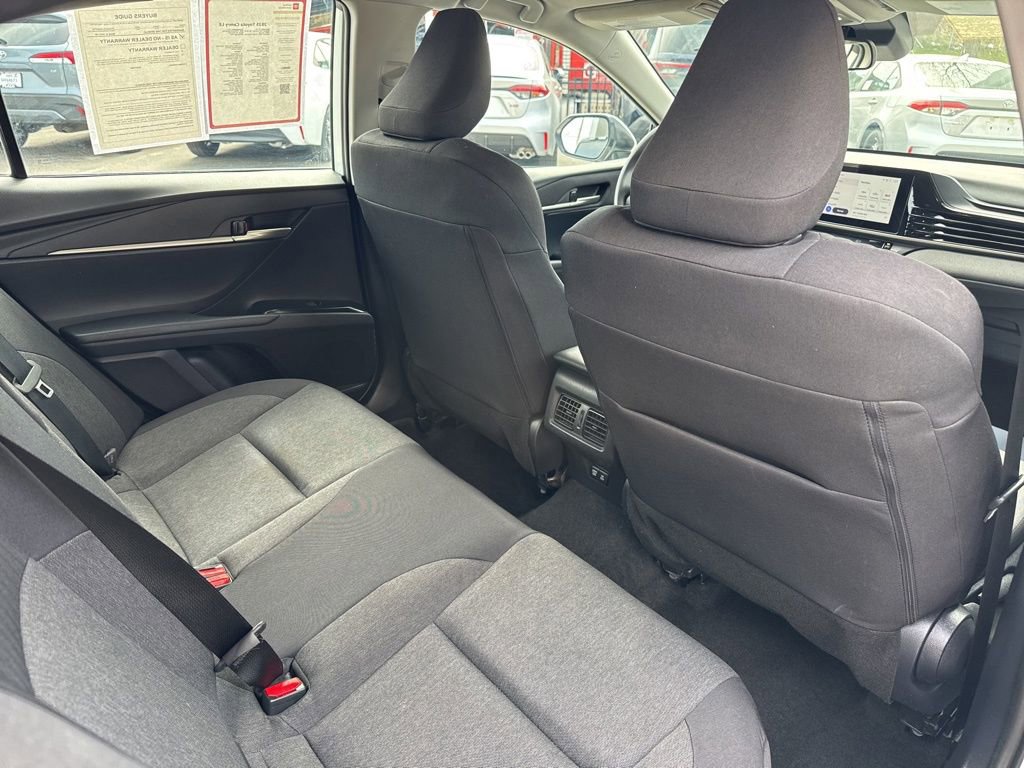 Used 2025 Toyota Camry LE FWD image 20