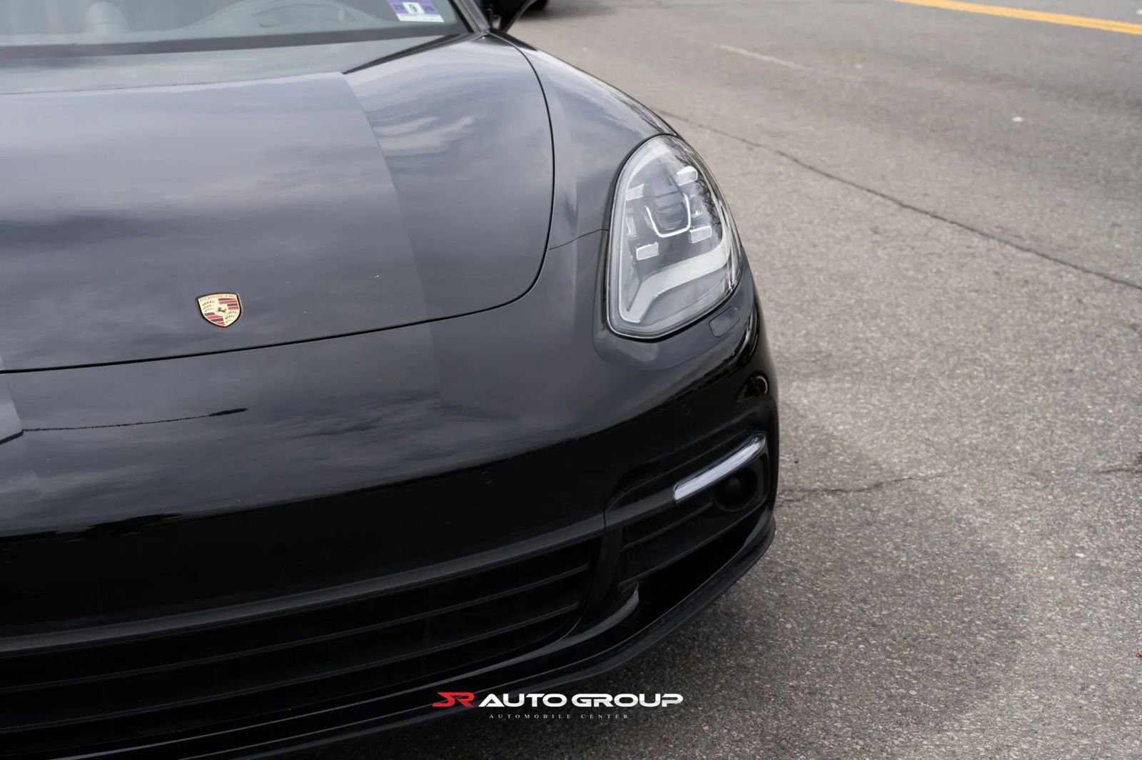 Used 2019 Porsche Panamera 4 image 9