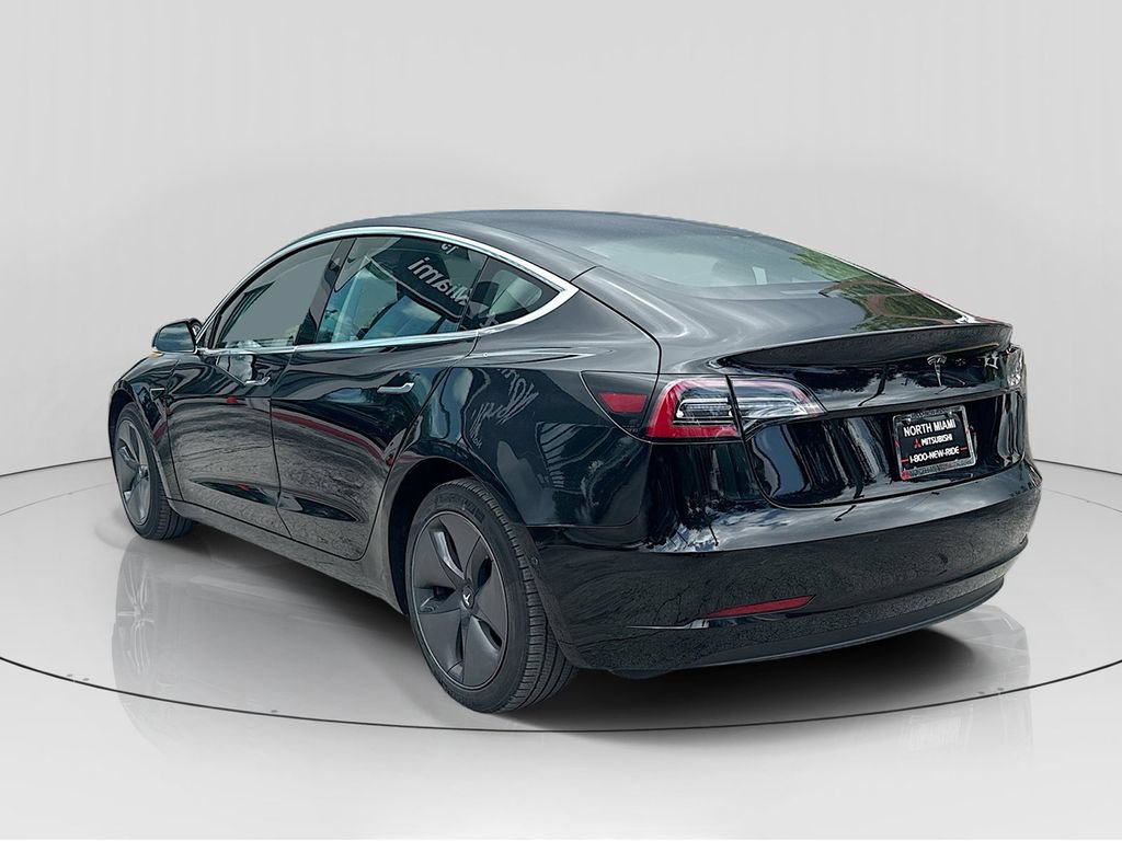 Used 2019 Tesla Model 3 Standard Range RWD image 5