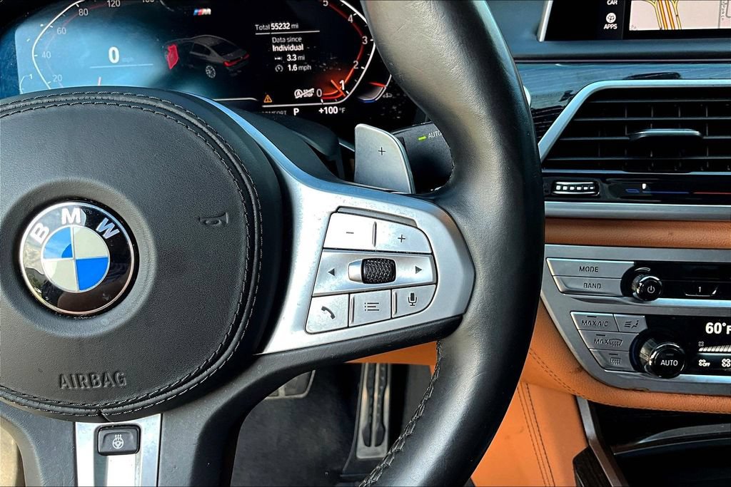 Used 2020 BMW 740i w/ M Sport Package RWD image 12