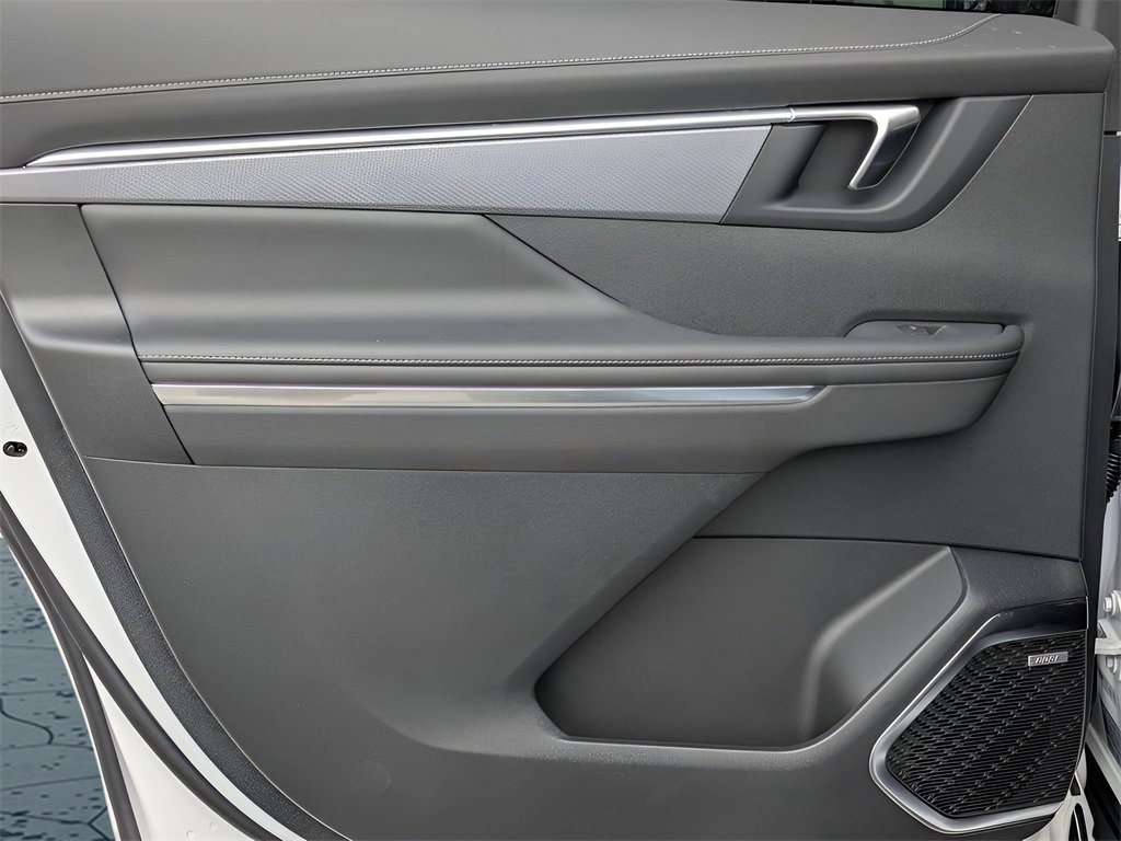 New 2025 Buick Enclave Sport Touring w/ Super Cruise Package image 13