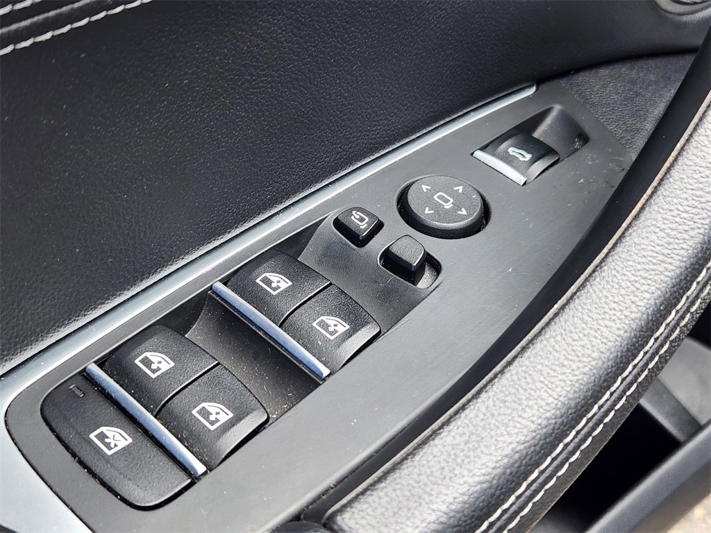 Used 2018 BMW X3 M40i image 19