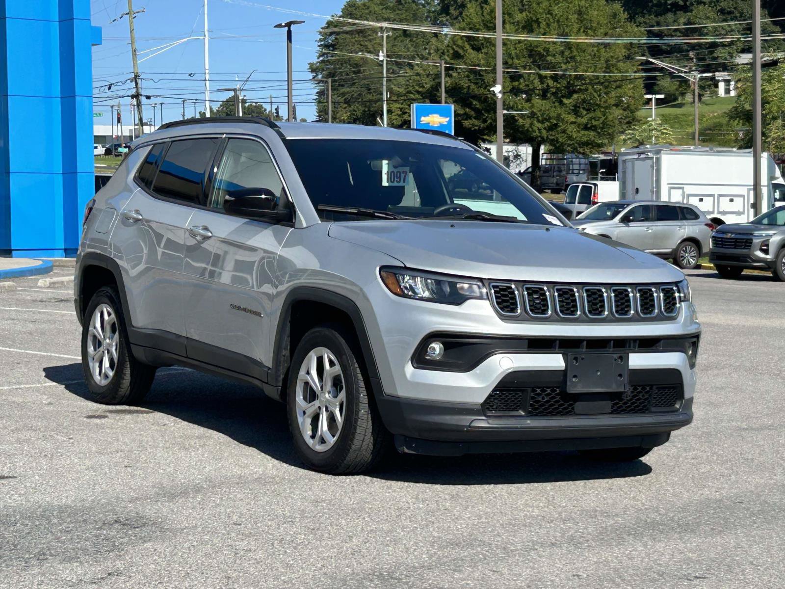 Used 2024 Jeep Compass Latitude