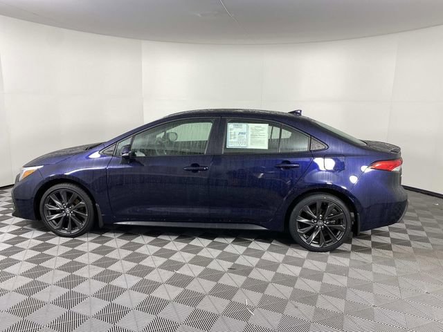 Used 2024 Toyota Corolla SE image 5