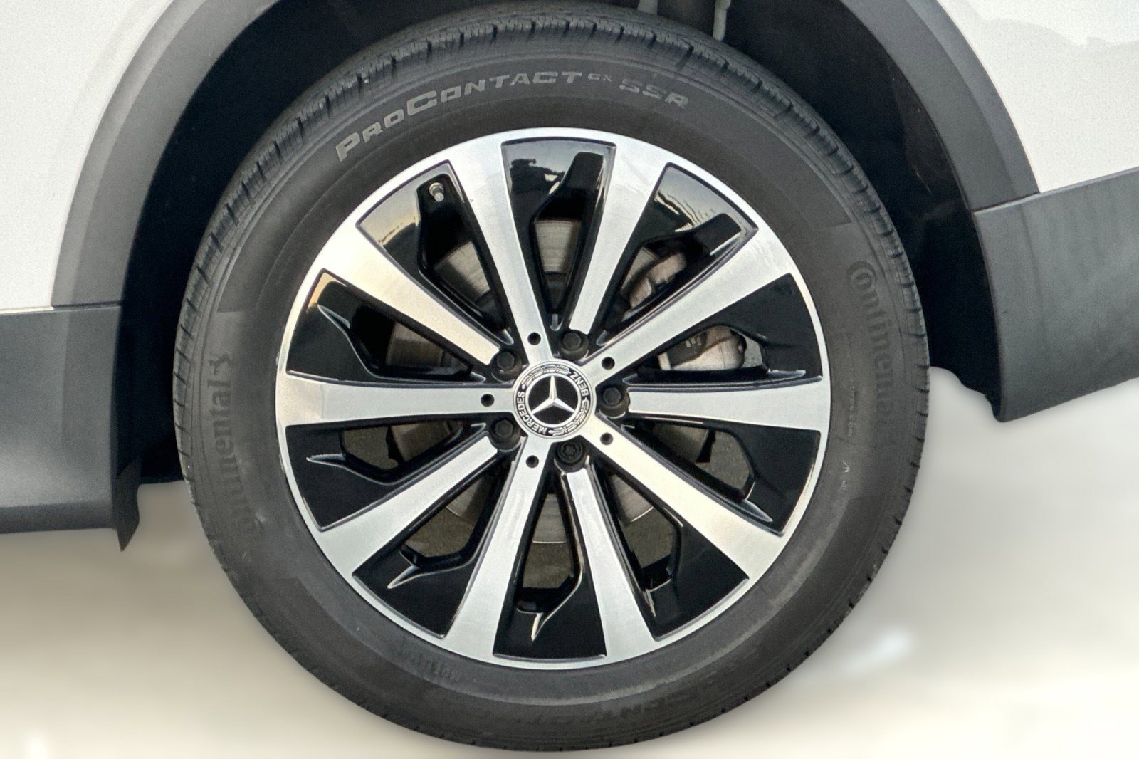 Certified 2023 Mercedes-Benz GLB 250 image 12