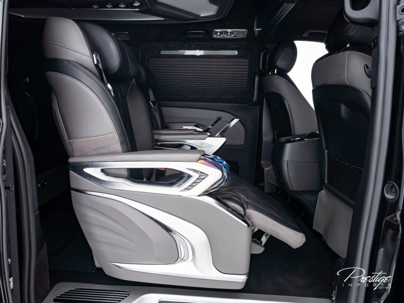 Used 2020 Mercedes-Benz Metris Passenger image 46