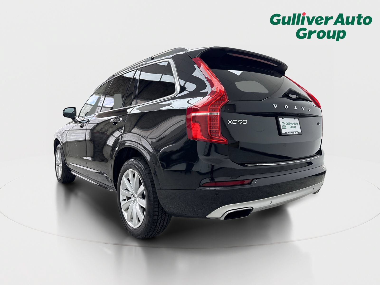 Used 2016 Volvo XC90 T6 Momentum w/ Protection Package Plus AWD/4WD image 5