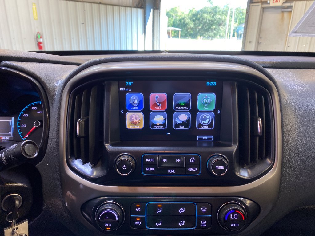 Used 2018 Chevrolet Colorado Z71 RWD image 36