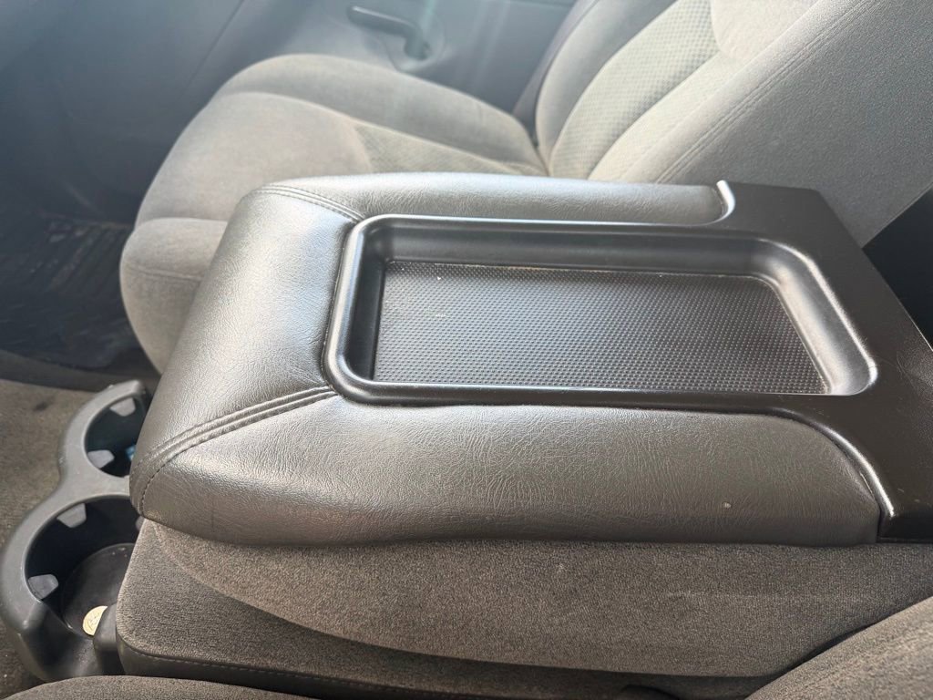 Used 2005 Chevrolet Silverado 1500 w/ Light Duty Power Package image 8