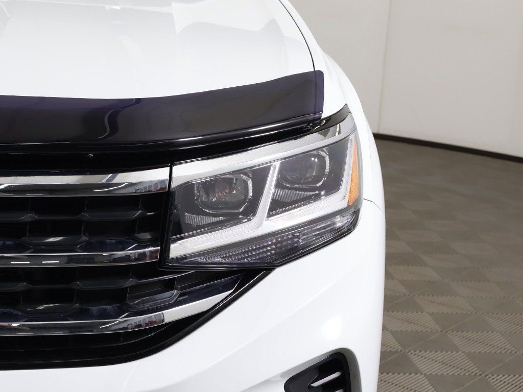 Used 2022 Volkswagen Atlas Cross Sport SE image 13