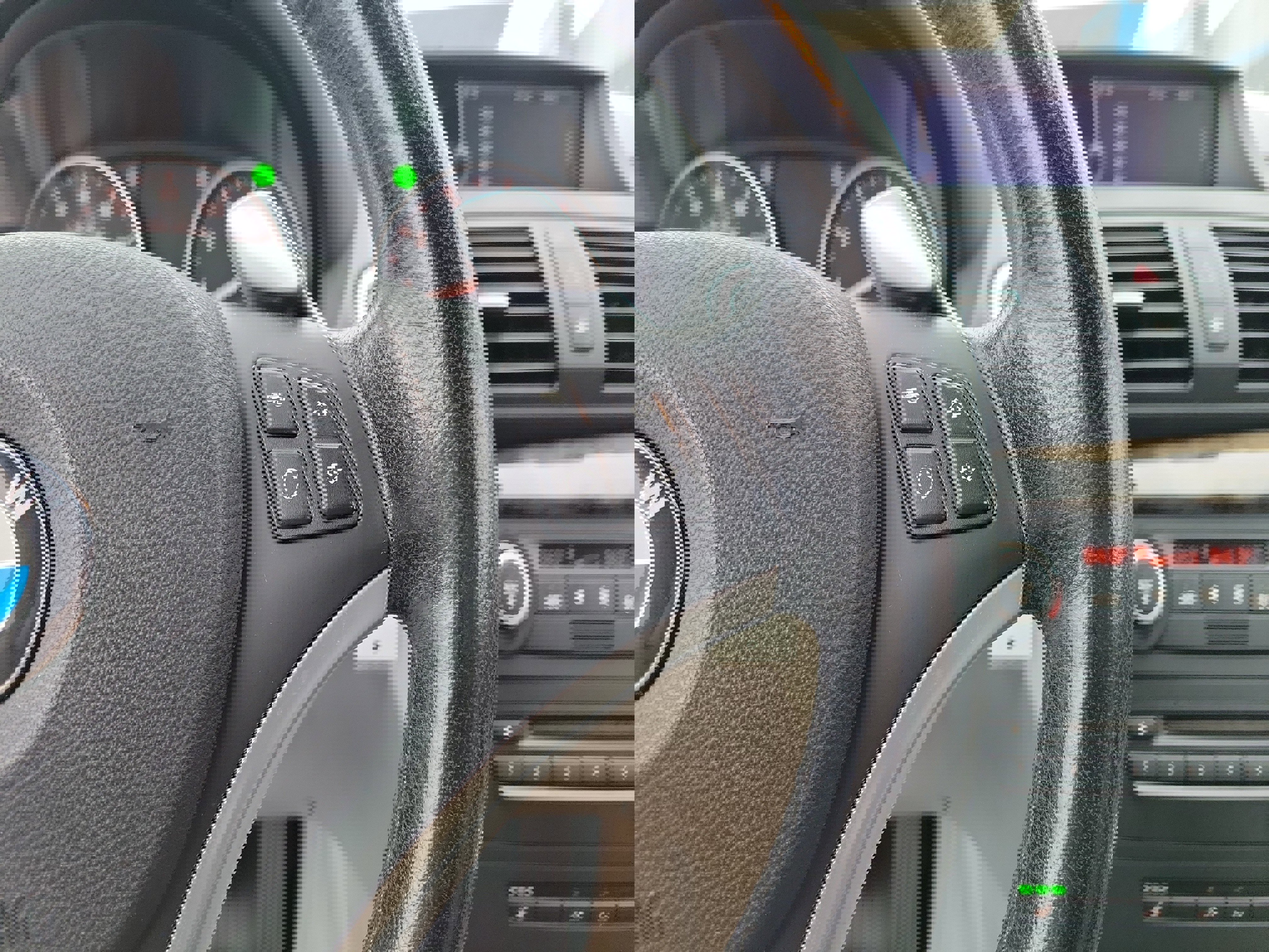 Used 2009 BMW 128i Convertible image 18