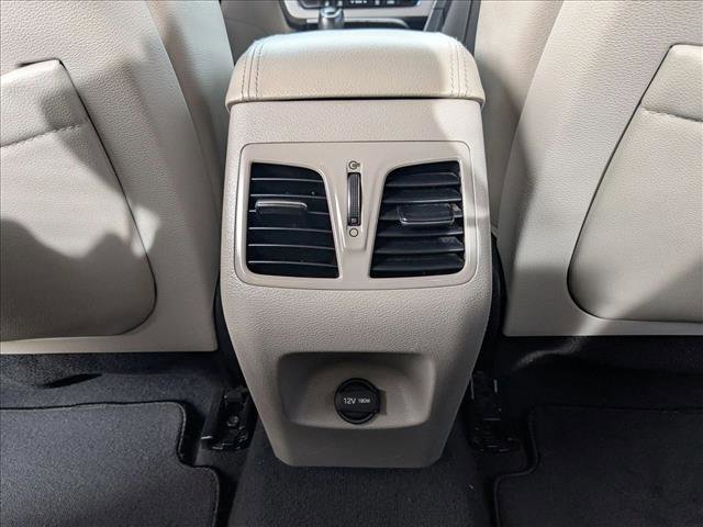 Used 2015 Hyundai Sonata Limited w/ Option Group 05 image 18