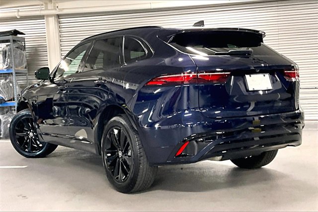 Certified 2025 Jaguar F-PACE R-Dynamic S image 10