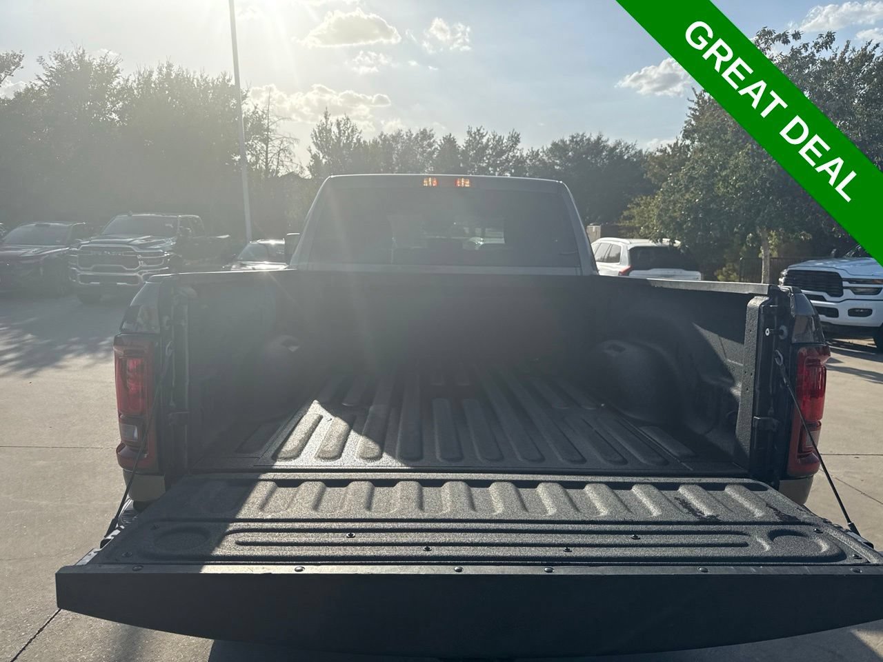 Used 2026 RAM 2500 Big Horn AWD/4WD image 8