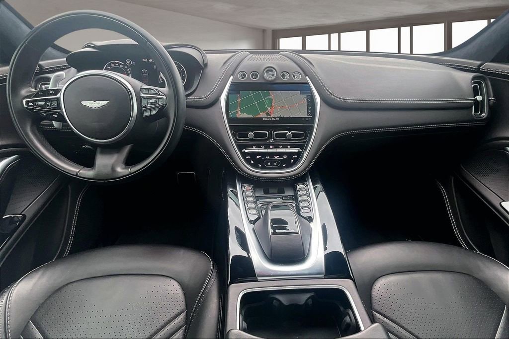 Used 2021 Aston Martin DBX image 15