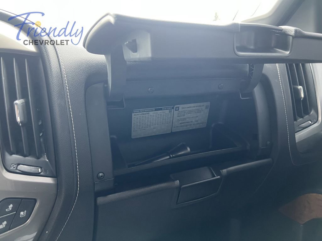 Used 2017 Chevrolet Silverado 1500 High Country AWD/4WD image 27