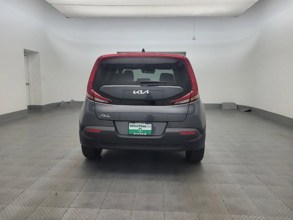 Used 2022 Kia Soul LX w/ Technology Package image 7