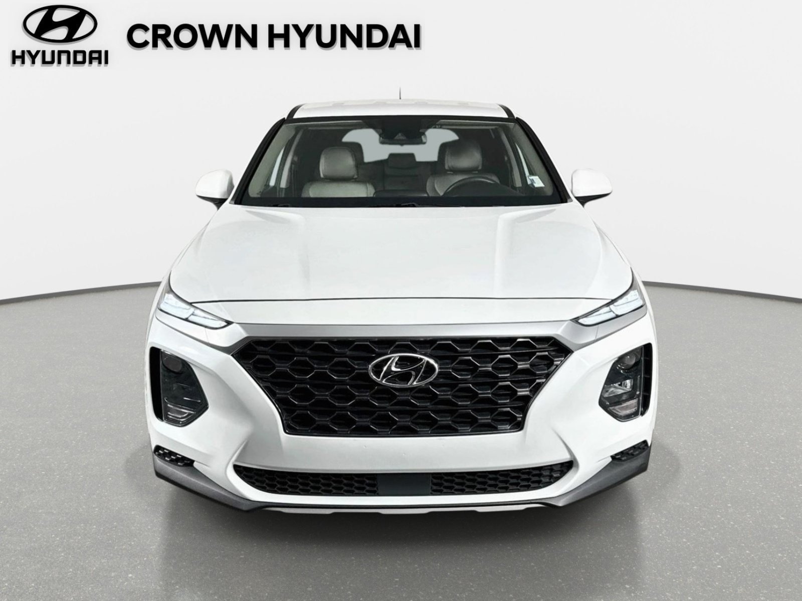 Used 2020 Hyundai Santa Fe SE FWD image 2