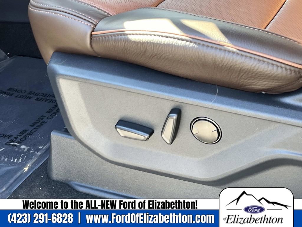 New 2025 Ford Expedition Max King Ranch image 24