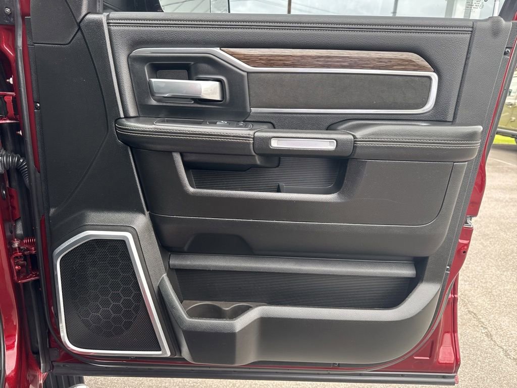 Used 2019 RAM 3500 Laramie AWD/4WD image 26