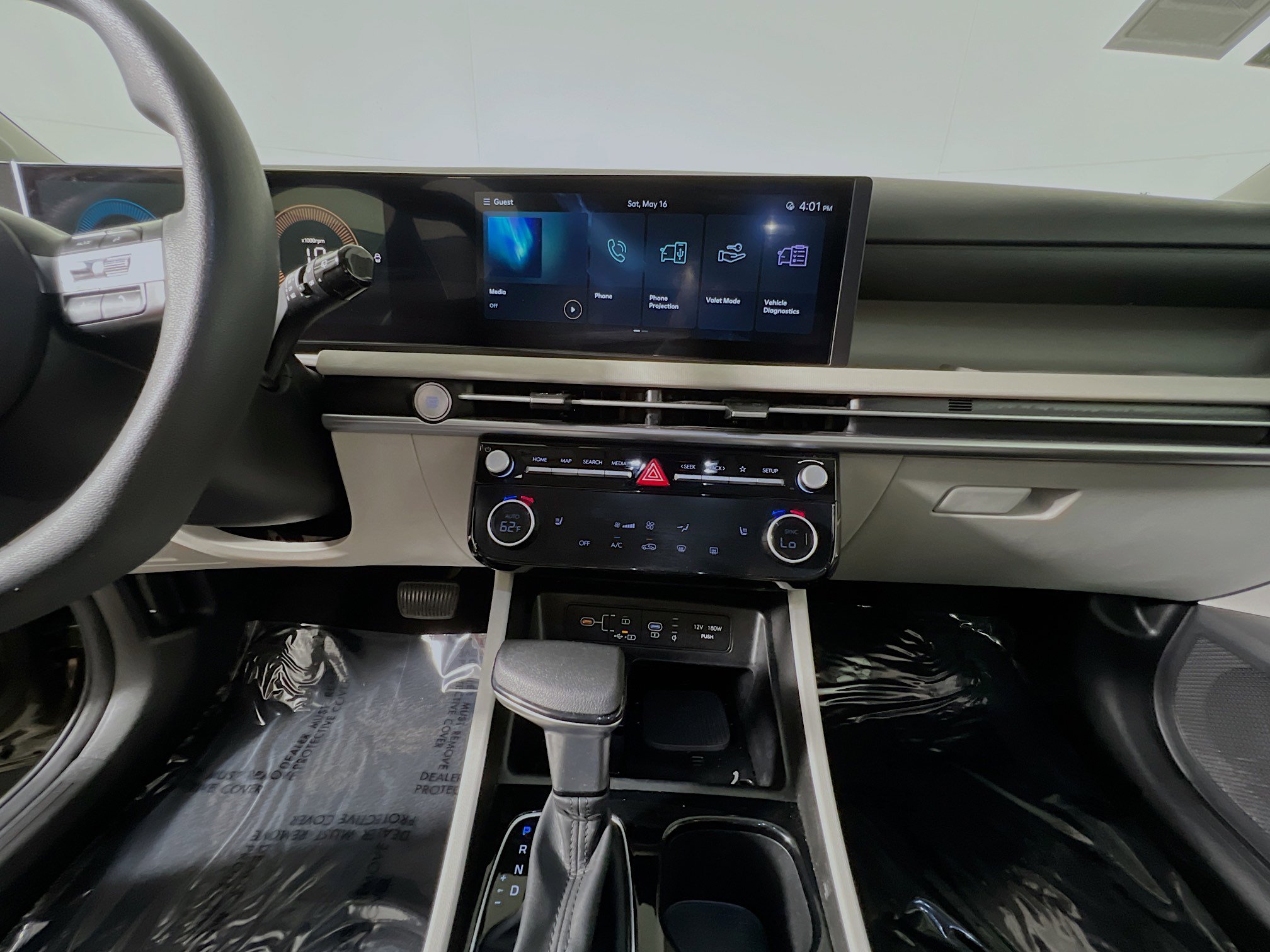 Used 2025 Hyundai Tucson SEL FWD image 25
