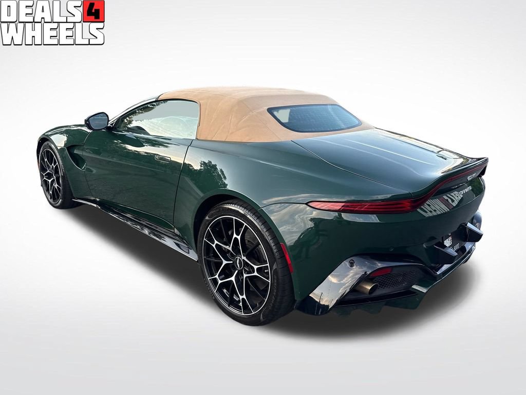 Used 2021 Aston Martin V8 Vantage Roadster RWD image 38