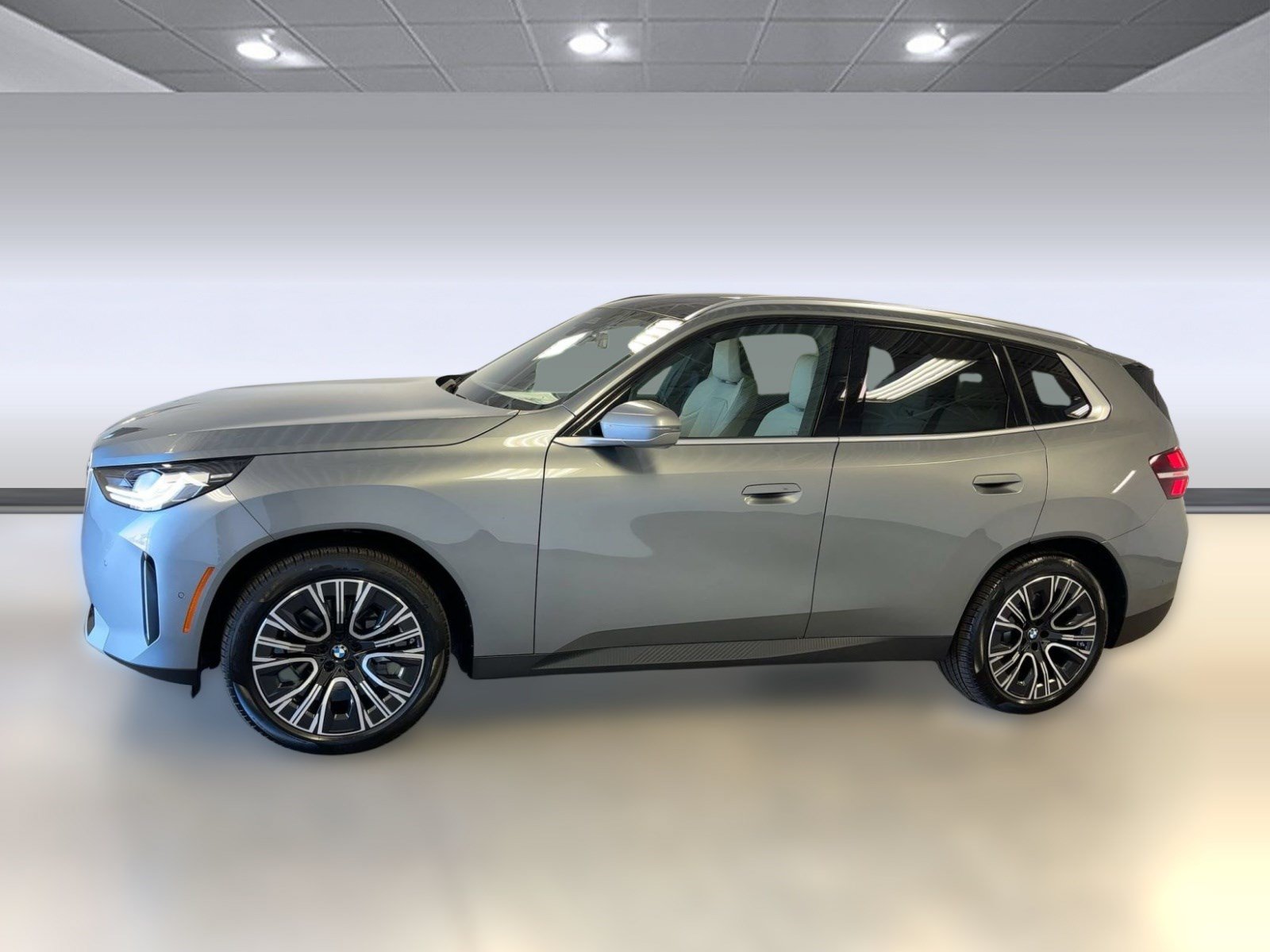 Used 2026 BMW X3 xDrive30i w/ Convenience Package AWD/4WD image 2