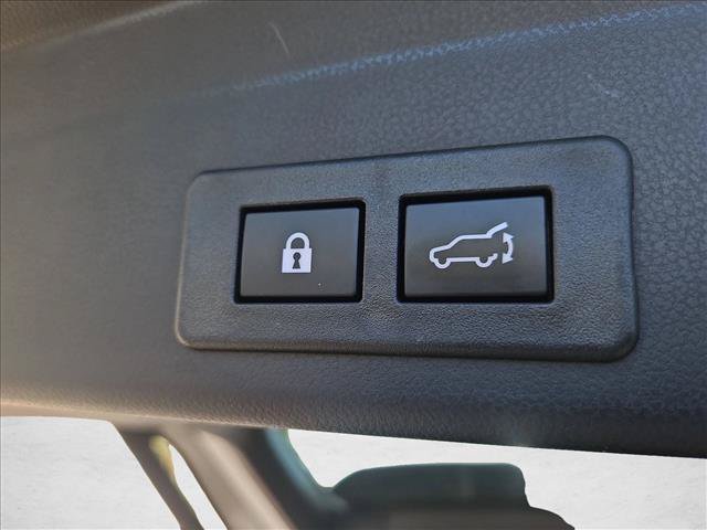 Used 2023 Subaru Ascent Touring AWD/4WD image 8