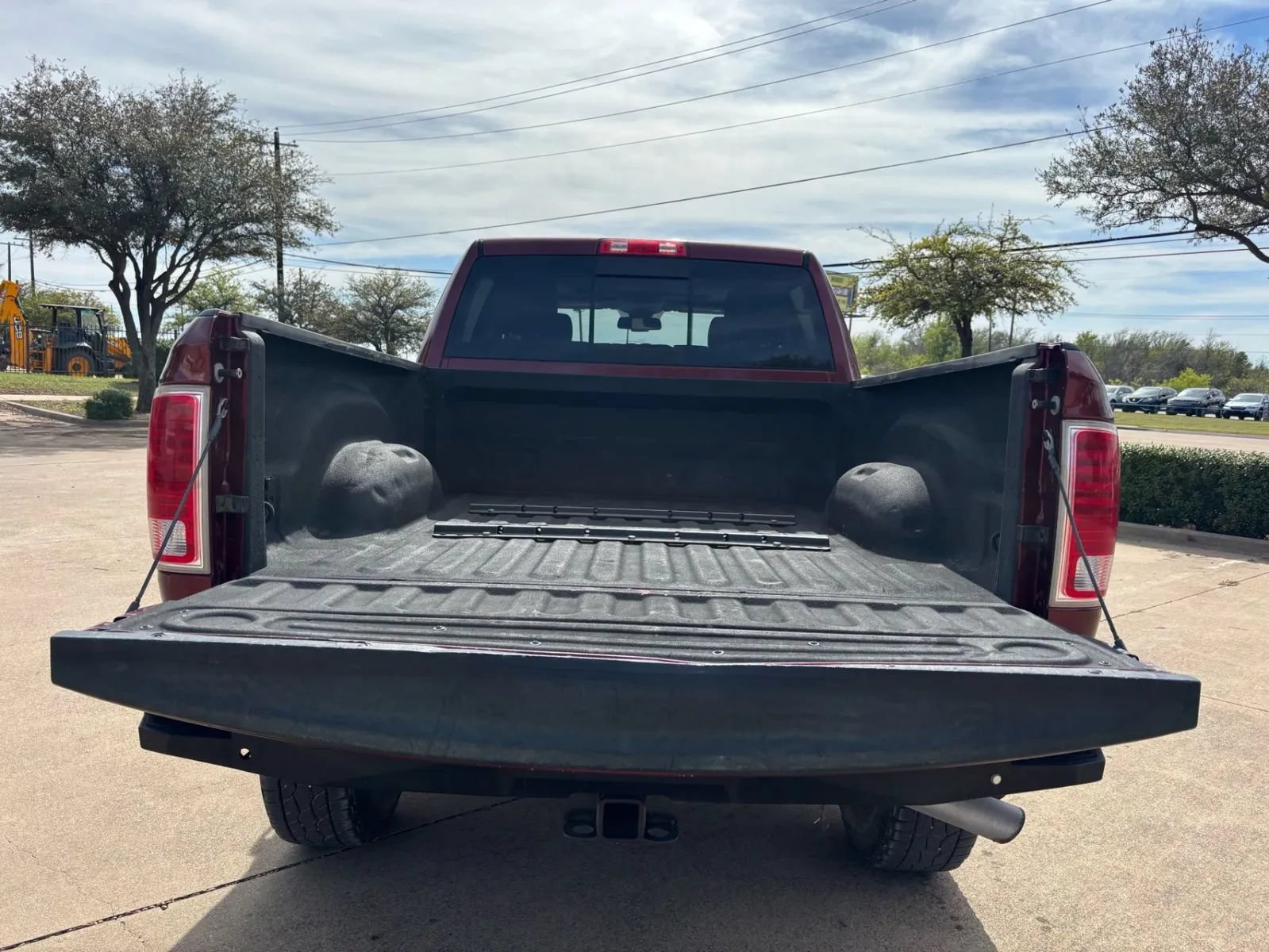 Used 2017 RAM 2500 Laramie w/ Off Road Package AWD/4WD image 7