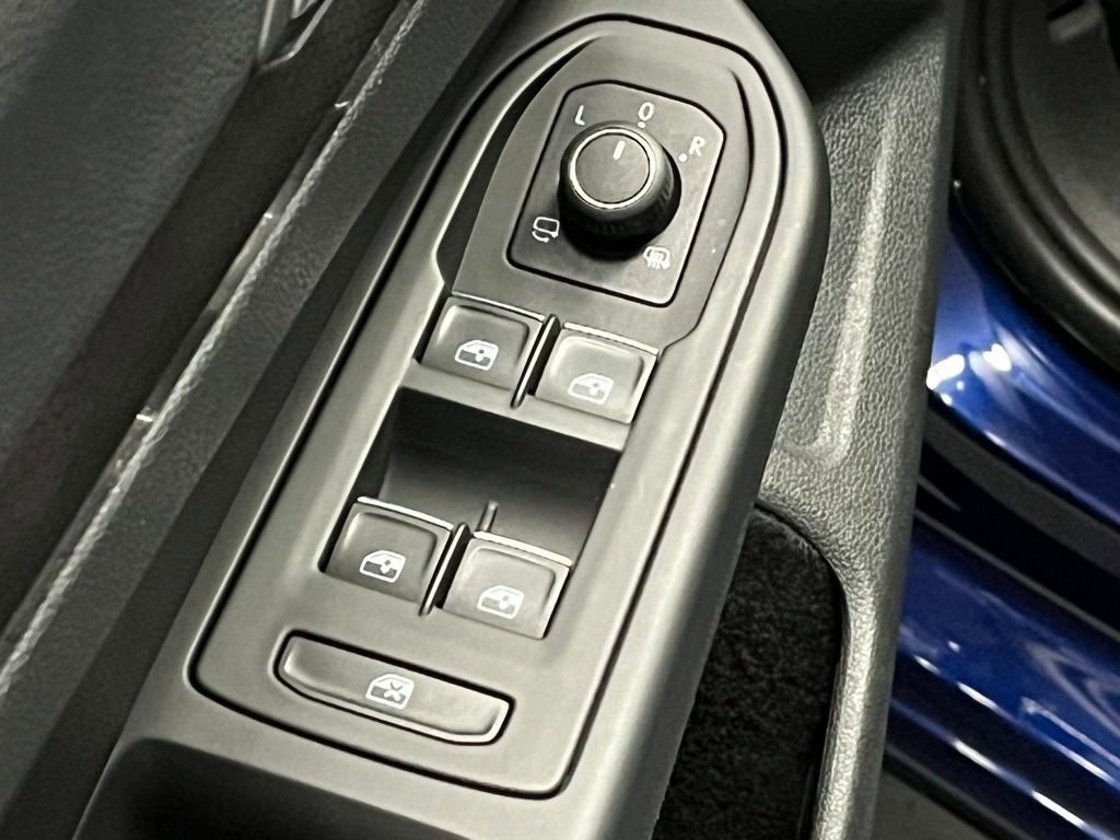 Used 2024 Volkswagen GTI SE w/ SE Leather Seats Package image 17