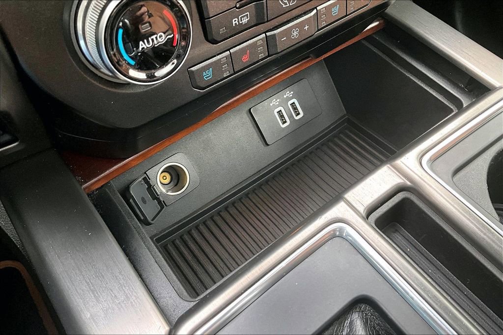 Used 2016 Ford F150 Limited image 22