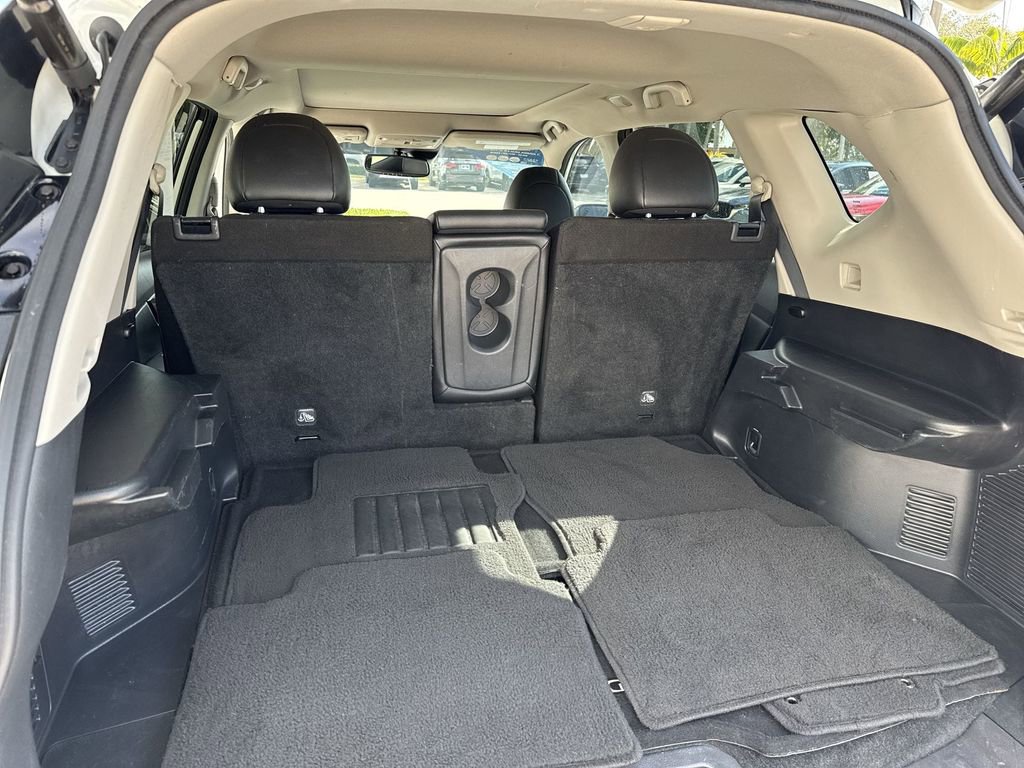 Used 2020 Nissan Rogue SL w/ Premium Package image 59