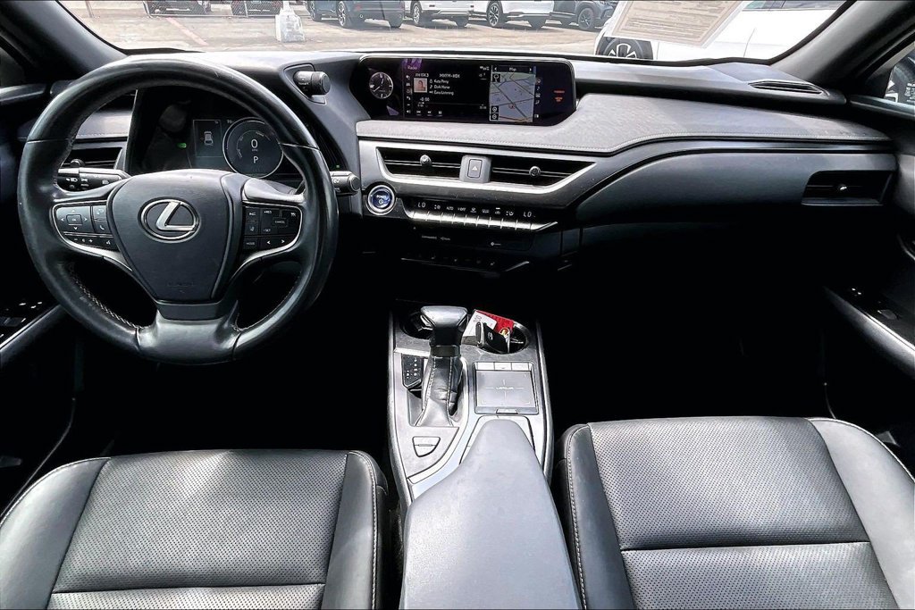 Used 2019 Lexus UX 250h AWD/4WD image 11