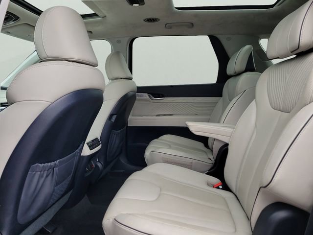Used 2024 Hyundai Palisade Calligraphy image 11