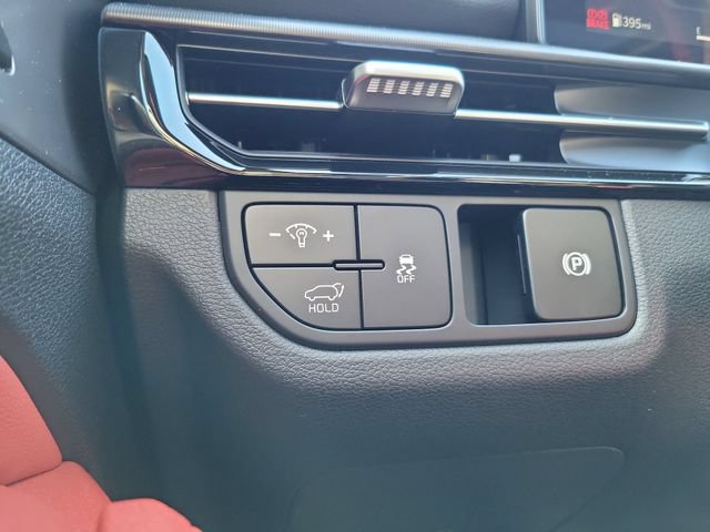 New 2026 Kia Sportage SX FWD image 31
