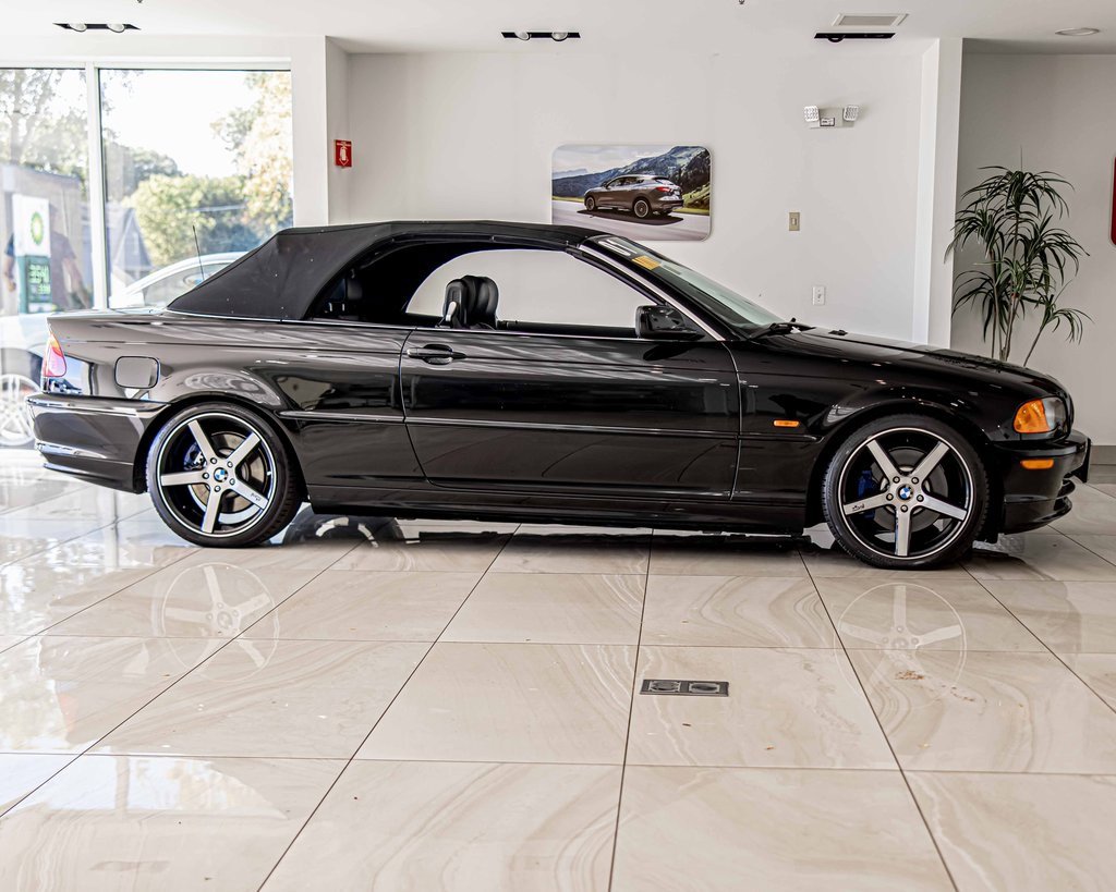 Used 2001 BMW 330Ci Convertible image 9