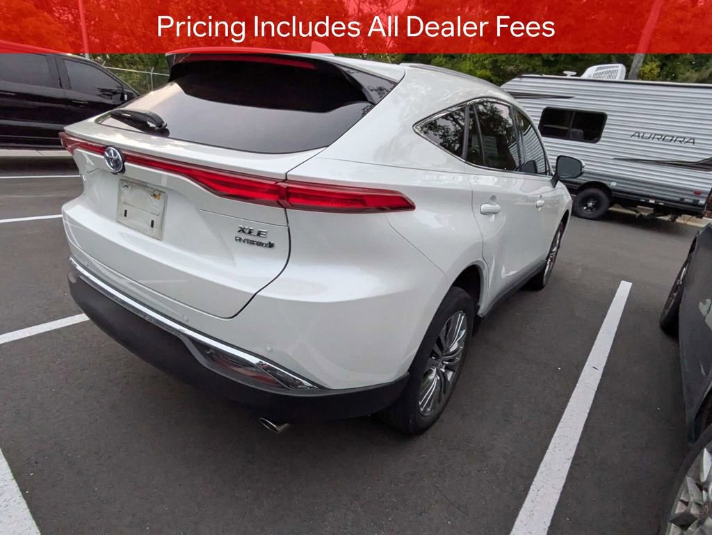 Used 2021 Toyota Venza XLE w/ Softex Package AWD/4WD image 7