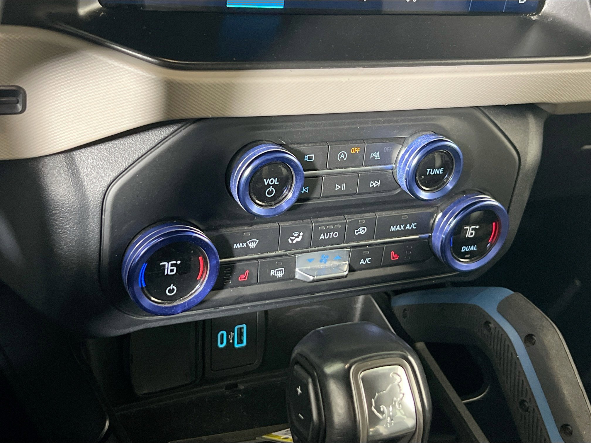 Used 2021 Ford Bronco Wildtrak image 16