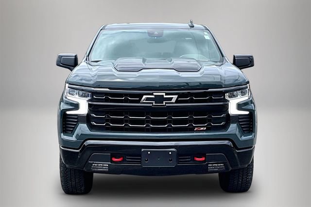 Used 2025 Chevrolet Silverado 1500 LT Trail Boss AWD/4WD image 3