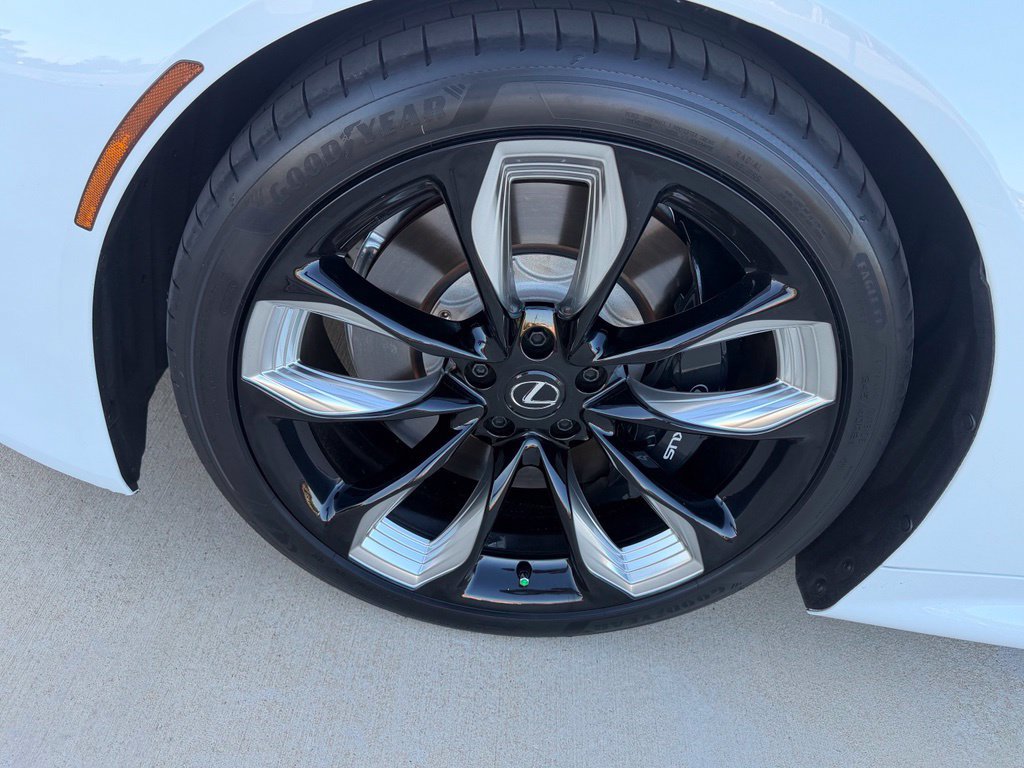 Used 2024 Lexus LC 500 Convertible w/ Touring Package RWD image 11