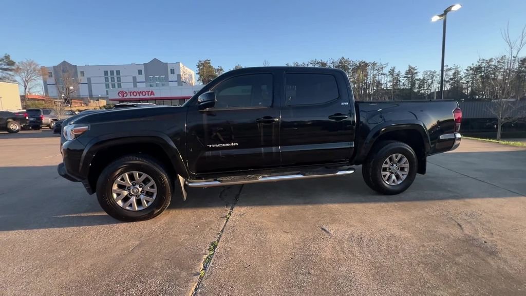 Used 2019 Toyota Tacoma SR5 image 3