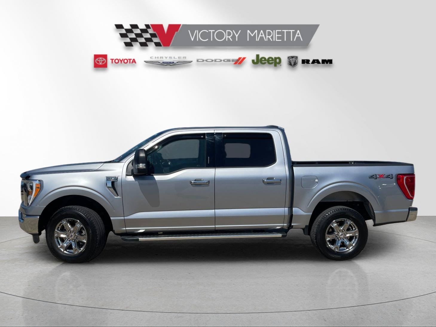 Used 2022 Ford F150 XLT w/ Equipment Group 302A High AWD/4WD image 2